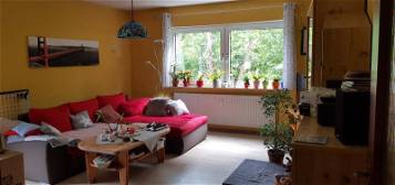 Ruhige TOP 2-Raum-Wohnung in Waldrandlage! (ca. 75 qm) 2 Balkone