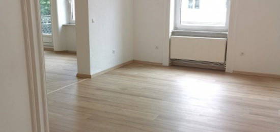 4ZW WOHNUNG ALTBAU NEU RENOVIERT NEUER BODEN STUCK BALKON BAD EBK MORITZSTR/ADELHEIDSTRASSE NAHE FRESENIUS INSTITUT HBF FUSSGÄNGERZONE