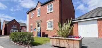 3 bed semi-detached house for sale