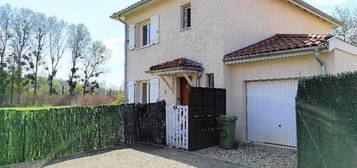 Pavillon  à louer, 5 pièces, 3 chambres, 100 m²