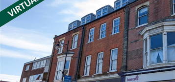 Flat to rent in Clarendon Road, Southsea PO5