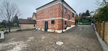 Energieeffizientes Einfamilienhaus mit Terrasse und Garten