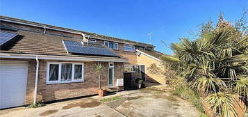 3 bed semi-detached house for sale