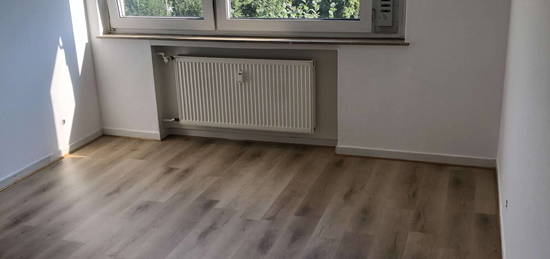 Freundliche 5-Raum-Wohnung mit EBK und Balkon in Gießen