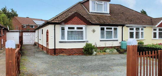 4 bedroom semi-detached bungalow for sale