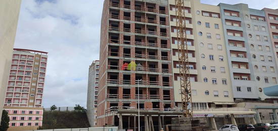 Apartamento T2 em construção - Santa Marta do Pinhal - Corroios