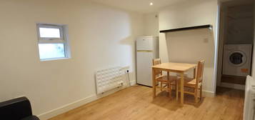 1 bed flat to rent