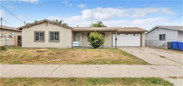 839 Rangeview St, Spring Valley, CA 91977