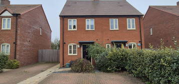 2 bedroom semi-detached house for sale