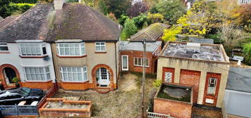 4 bedroom semi-detached house for sale