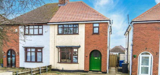 3 bedroom semi-detached house