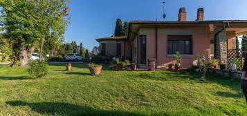 Villa in vendita in via di Petroio, 32 -38