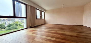 Appartement  à vendre, 3 pièces, 2 chambres, 89 m²