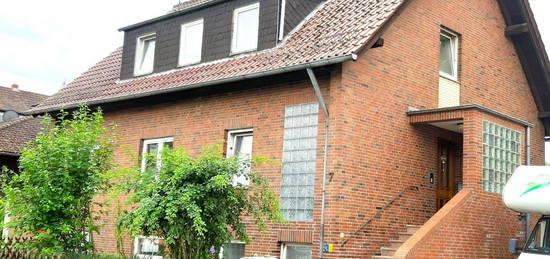 3 Zi. DG-Wohnung in Königslutter-Stadt, frei