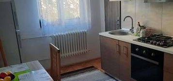 Apartament decomandat 2 camere etaj 1