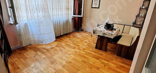 SEYYİD ÖMER ÇUKURBOSTAN PARKI CİVARINDA 1.KAT 2+1 SATILIK DAİRE