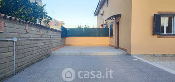 Casa bi/trifamiliare in Via Monterado