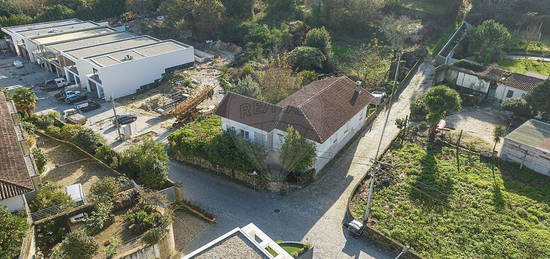 Arrendamento de  Casa ou moradia  na rua da Esperança s/n