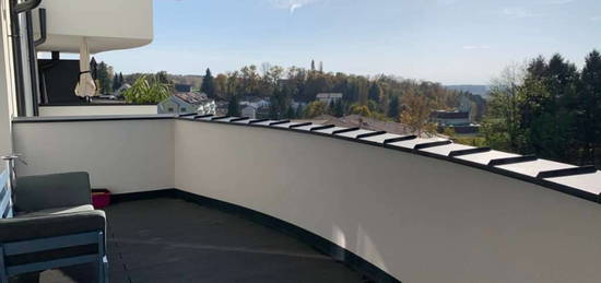 Genossenschaftswohnung mit großer sonniger Terrasse zu vergeben