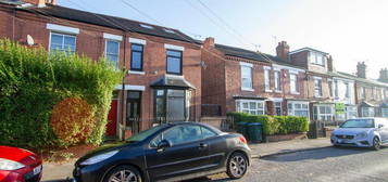 3 bedroom semi-detached house