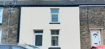 Terraced house to rent in John Street, Abercwmboi, Aberdare CF44