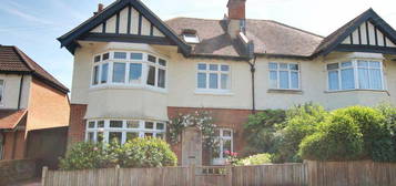 5 bedroom semi-detached house for sale