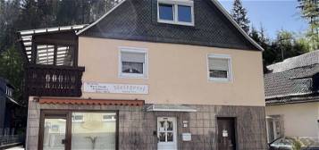 Charmantes Wohn- und Geschäftshaus in Wilhelmsthal