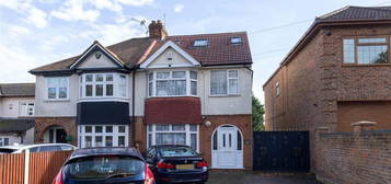 5 bedroom semi-detached house for sale