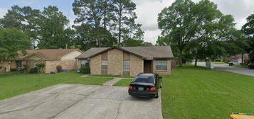 1623 Hazelwood St, Conroe, TX 77301