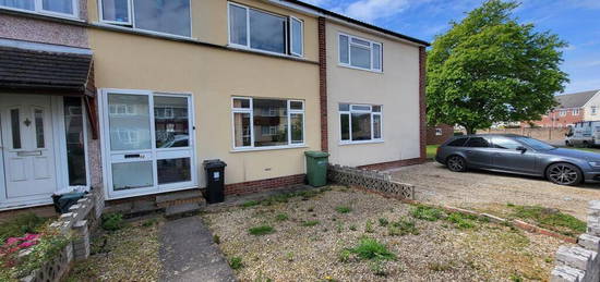 3 bedroom terraced house