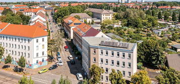 Kapitalanleger aufgepasst! Vermietete 2-Zimmer-Altbauwohnung mit Balkon & Tageslichtbad