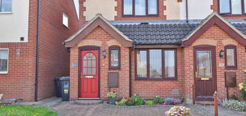 2 bedroom semi-detached house for sale