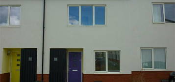 3 bedroom link detached house