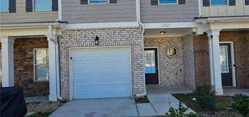 1537 Iris Walk, Jonesboro, GA 30238