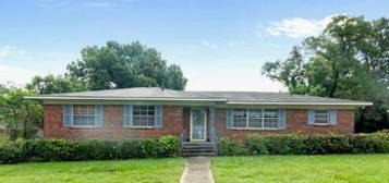 4157 Belvedere St, Mobile, AL 36693