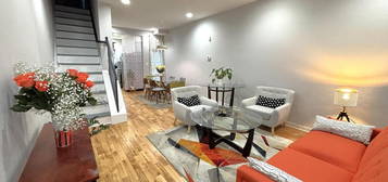 2633 Earp St, Philadelphia, PA 19146