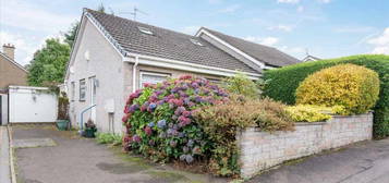 2 bedroom semi-detached bungalow for sale