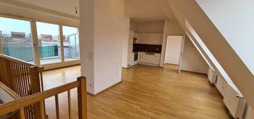 Traumhafte 3-Zimmer-Maisonette mit sonniger Terrasse  - Nähe U1 Reumannplatz