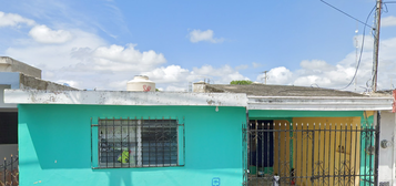 Casa en  Calle 29-a 323, Héctor Victoria, Kanasín, Yucatán, México