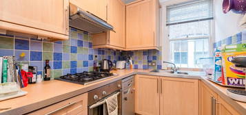 2 bed maisonette to rent