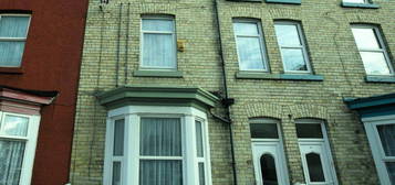 5 bedroom terraced house for sale