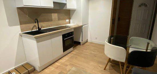 Location : Appartement Meublé 30m2 – Trets