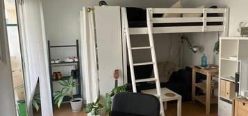 Studio  à louer, 1 pièce, 28 m², Étage 2/–