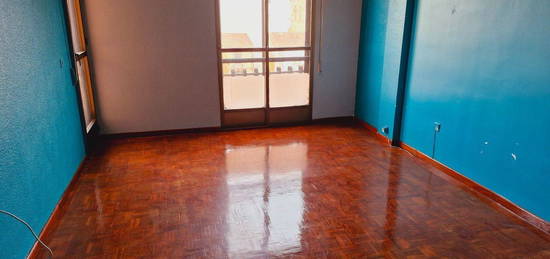 Piso en venta en Villardeciervos