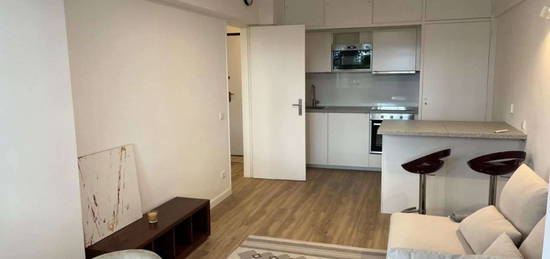 Apartamento T1 São Sebastião