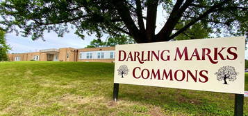 HM Darling Marks Commons, East Moline, IL 61244