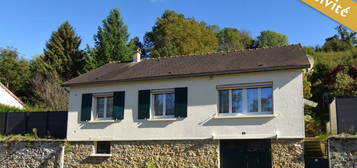 Maison quatre pièces, deux chambres