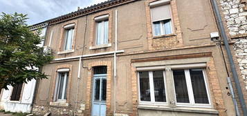 Maison 6 pièces 217 m²