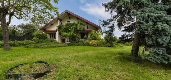 Maison de campagne avec une vue dégagée