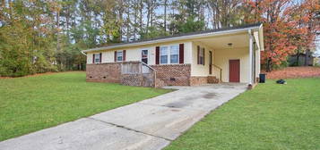 114 Valley Hill Dr, Rockingham, NC 28379